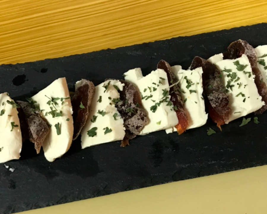 干し柿とクリームチーズのカプレーゼ風